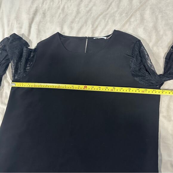 Calvin Klein Size L Black Lace Sleeve Elegant Blouse Top Classic Formal Neutral - Picture 9 of 12